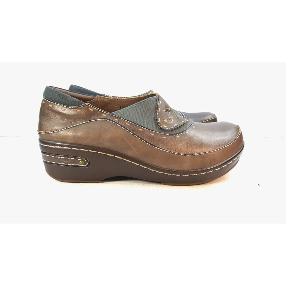 Brown Leather Wedge Shoes